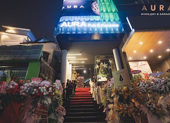 vietnam/hue/phu-huong/bar/aura-mixology-karaoke