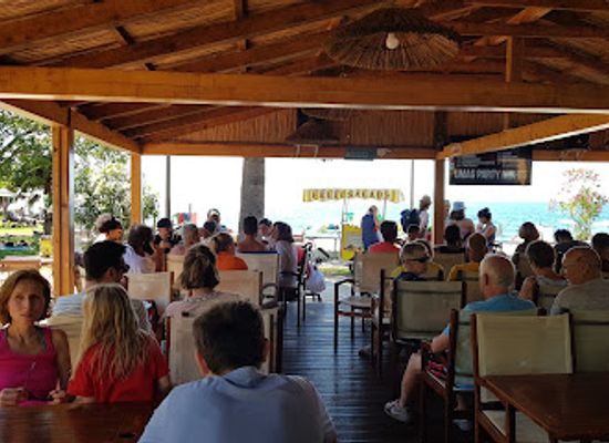 croatia/porec/bar/beach-bar-jedro