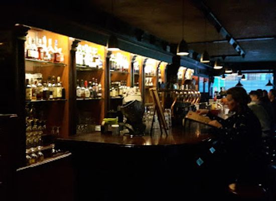 finland/oulu/bar/pub-graali