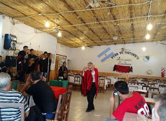 argentina/quebrada-de-humahuaca/bar/pena-de-fortunato