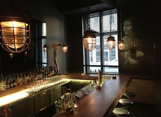 germany/berlin/bar/thecoven-bar