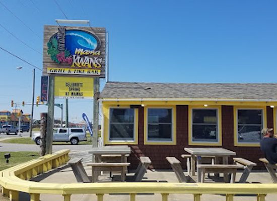 north-carolina/albemarle-pamlico-peninsula/bar/mama-kwan-s-tiki-bar-grill