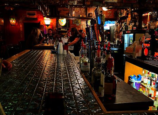 louisiana/lake-pontchartrain/bar/red-barn-pub