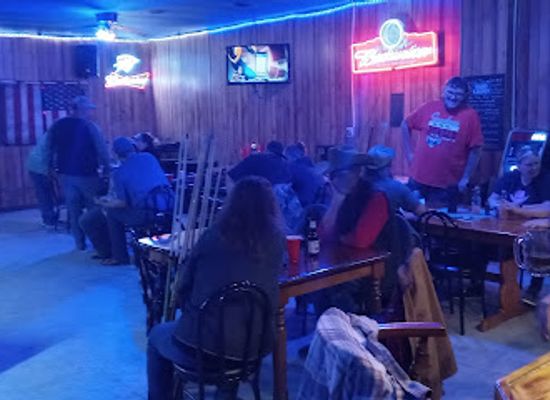 kansas/southeast-kansas/bar/dueces-tavern