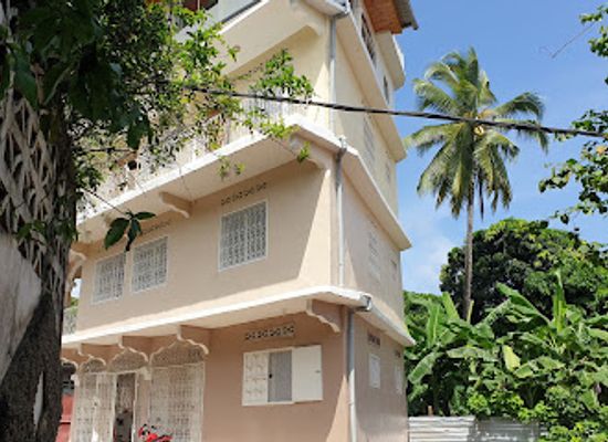 comoros/ndzuwani/bar/chez-aladin