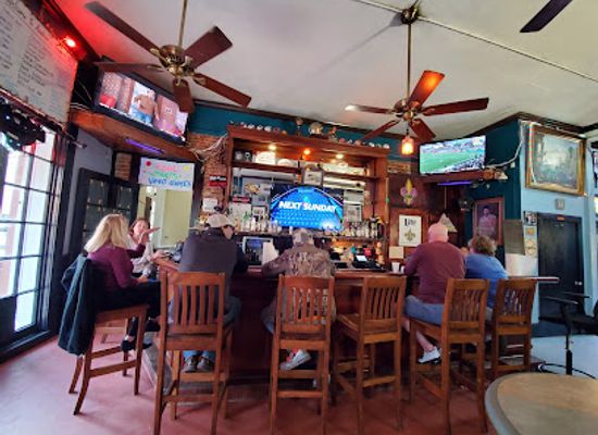 mississippi/natchez/bar/andrew-s-tavern-divebar