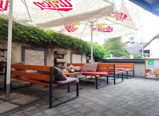 slovenia/carinthia/bar/makore-center-pe-ball-bar
