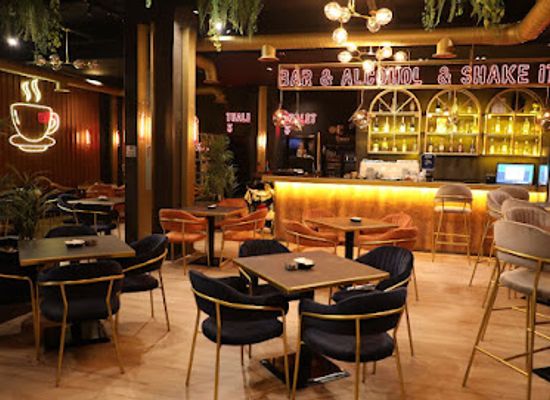 kosovo/nerodime/bar/begi-lounge