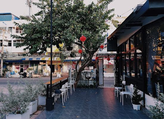 thailand/nan/bar/core-eatery-bar