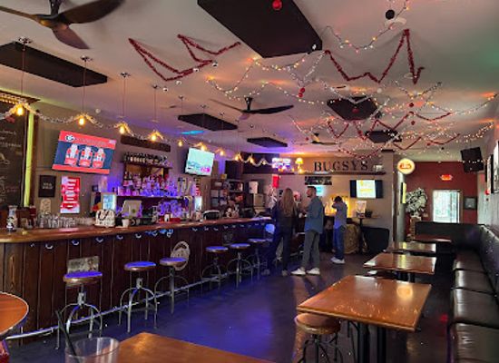 arkansas/fayetteville/bar/bugsy-s