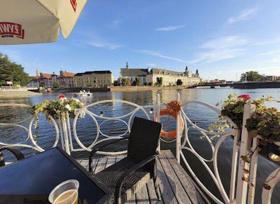poland/wroclaw/ostrow-tumski/bar/ponton-pub-bar