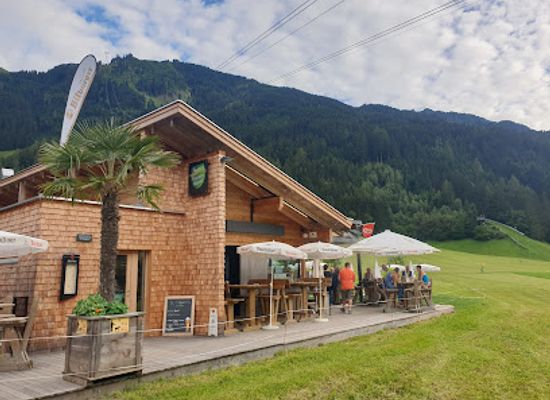 austria/zillertal-alps/bar/stoaner-s-bienenhausl