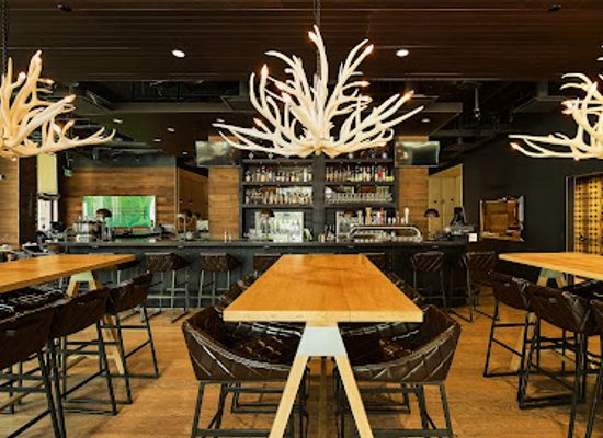 canada/winnipeg/the-forks/bar/smith-restaurant