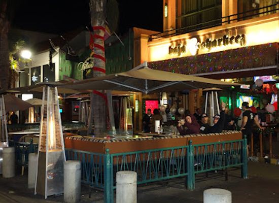 california/huntington-beach/downtown-huntington-beach/bar/baja-sharkeez