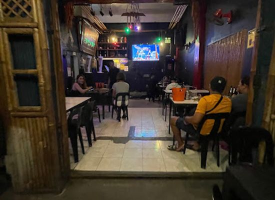 philippines/mt-mayon/bar/urban-escape-grill-and-resto-bar