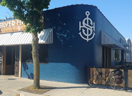 michigan/st-joseph/bar/silver-harbor-brewing-company