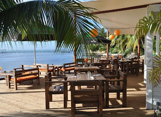 french-polynesia/moorea/bar/moorea-beach-cafe-by-bruno-jamais