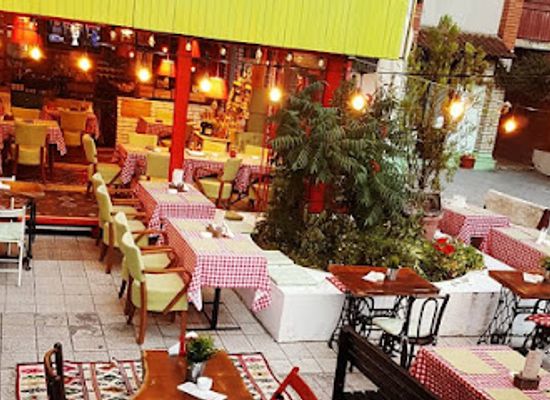 serbia/pirot/bar/mamma-rossa