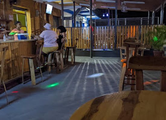 jamaica/port-maria/bar/saint-mary-seafood-lounge