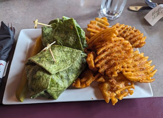 montana/kalispell/bar/patio-bar-grill-at-buffalo-hill-golf-course