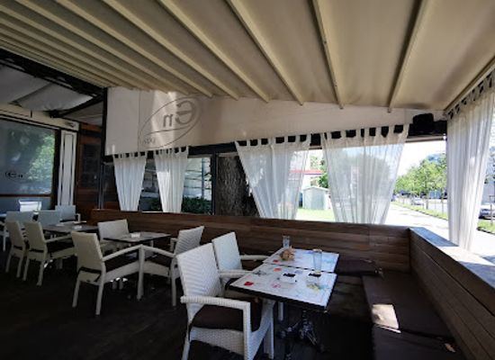 slovenia/upper-carniola/bar/en-pub-dnevno-nocni-kava-bar-d-o-o