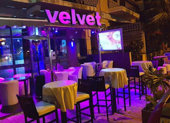 malta/blue-lagoon/bar/velvet-lounge-club-shisha-and-food
