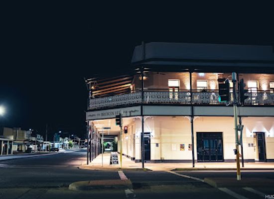 australia/mid-west/bar/the-broken-hill-pub