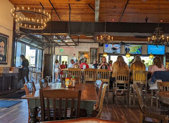 north-carolina/wrightsville-beach/bar/poe-s-tavern