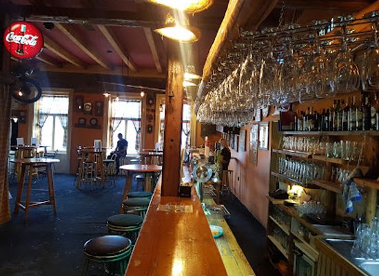 serbia/palic-lake/bar/oasis-pub