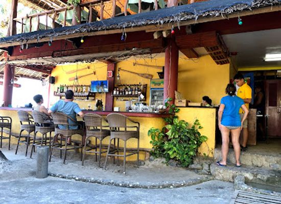 philippines/bohol/bar/bugsay-bar