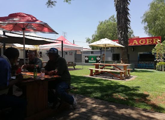 south-africa/northern-cape/bar/cheers-pub-grill