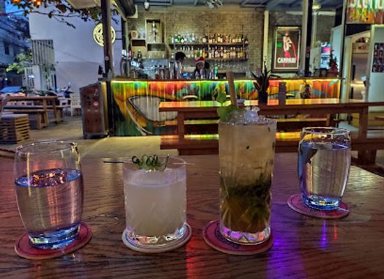 vietnam/da-nang/bar/section-30-craft-beer-cocktail-pub