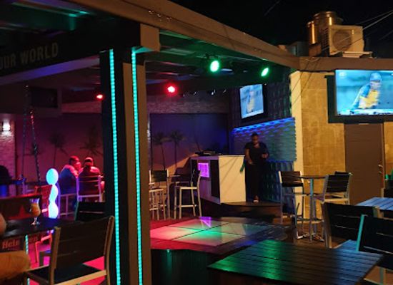 saint-lucia/canaries-quarter/bar/ultra-lounge
