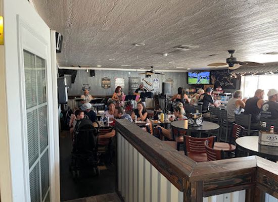 california/mojave-desert/bar/19th-hole-bar-grill