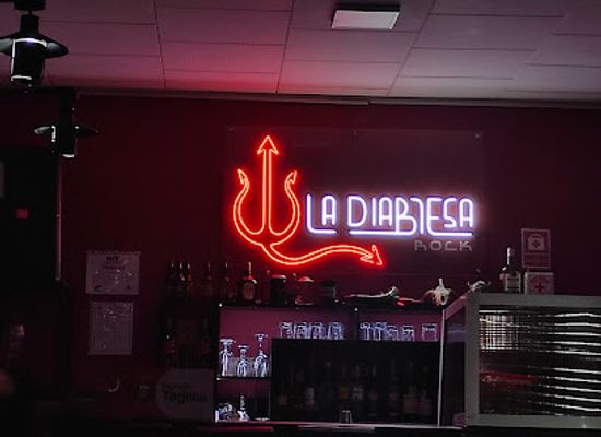 bolivia/tarija/bar/la-diablesa-resto-bar-rock