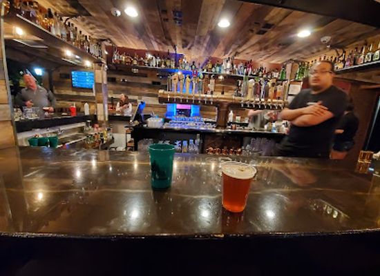 pennsylvania/pocono-mountains/bar/derailed-taphouse