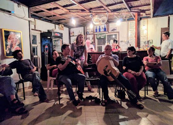 israel/safed/bar/pub-amiad