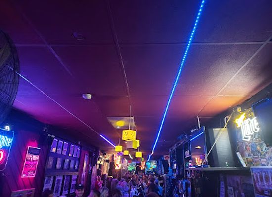 ohio/dayton/bar/hole-in-the-wall