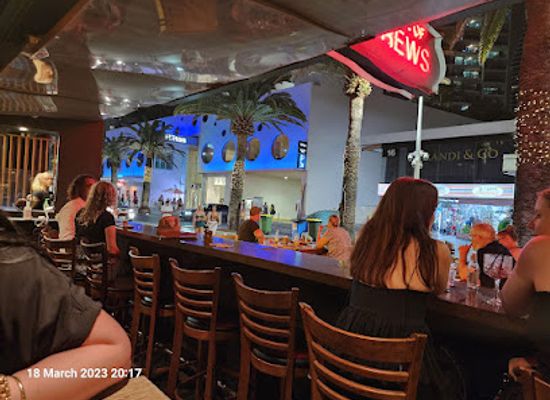 australia/surfers-paradise/bar/house-of-brews