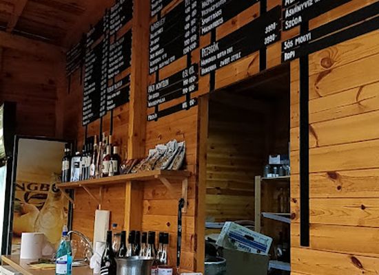 hungary/csallokoz/bar/garden-kobuci