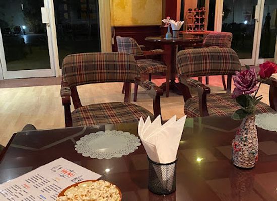 oman/al-hajar-mountains/bar/sahara-indian-bar