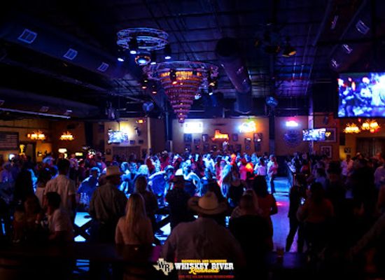 texas/brazos-valley/bar/whiskey-river-west