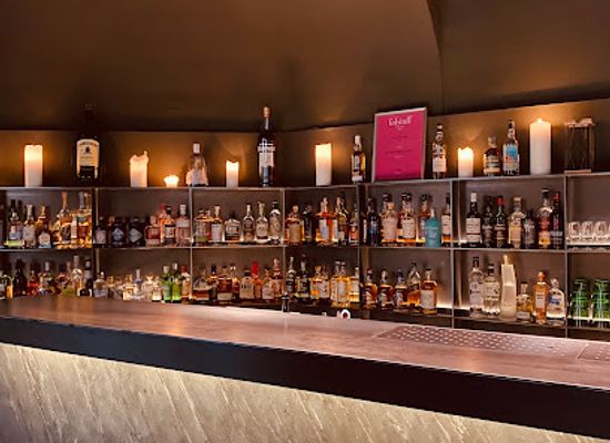 austria/vienna/bar/truth-dare-cocktailbar-bar-mixology-best-bar-austria-2023-2024