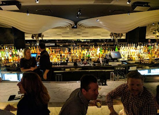 illinois/illinois-river-valley/bar/stk-steakhouse
