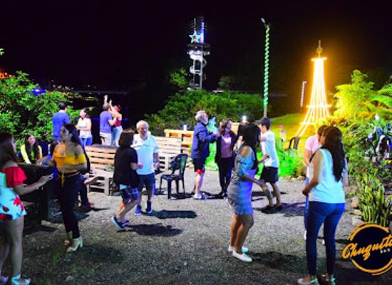 ecuador/tena/bar/chuquitos-bar
