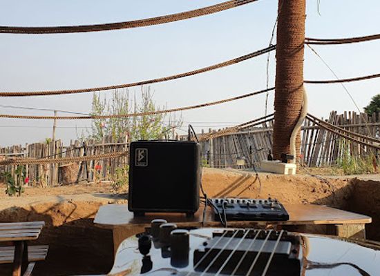 india/the-himalayas/bar/thc-the-himalayan-call-cafe