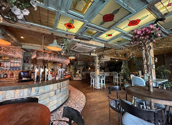 united-kingdom/dorset/bar/the-tipsy-bird