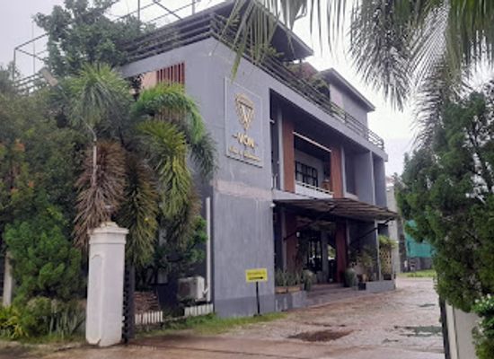 myanmar-burma/bago-region/bar/lugyimin-1-ktv-bar