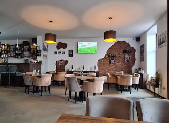 romania/fagaras-mountains/bar/bistro-story-caffe