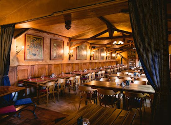 czechia/kutna-hora/bar/restaurace-dacicky